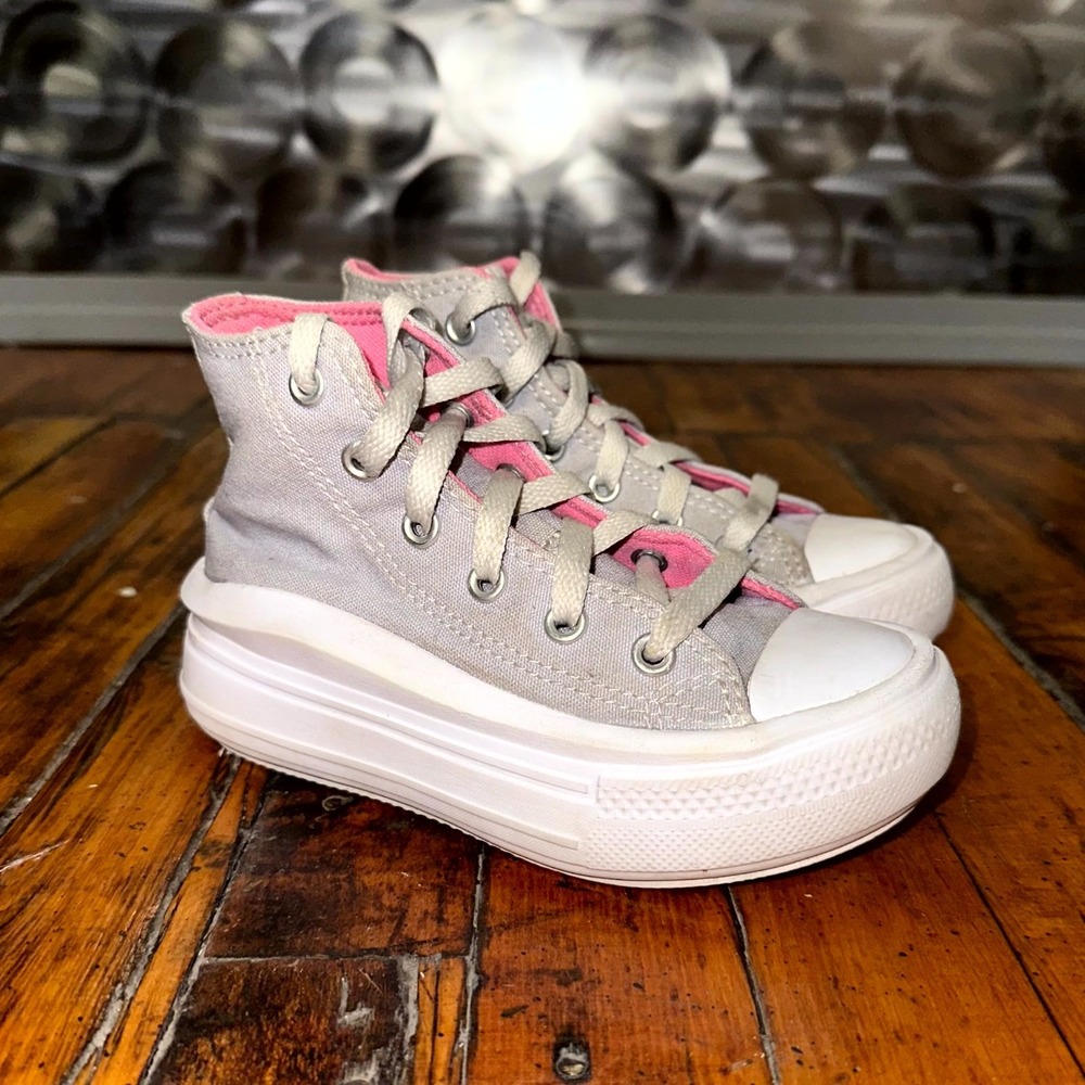Converse Chuck Taylor All Star Move Platform Sneakers Youth Size 11 Light Gray
